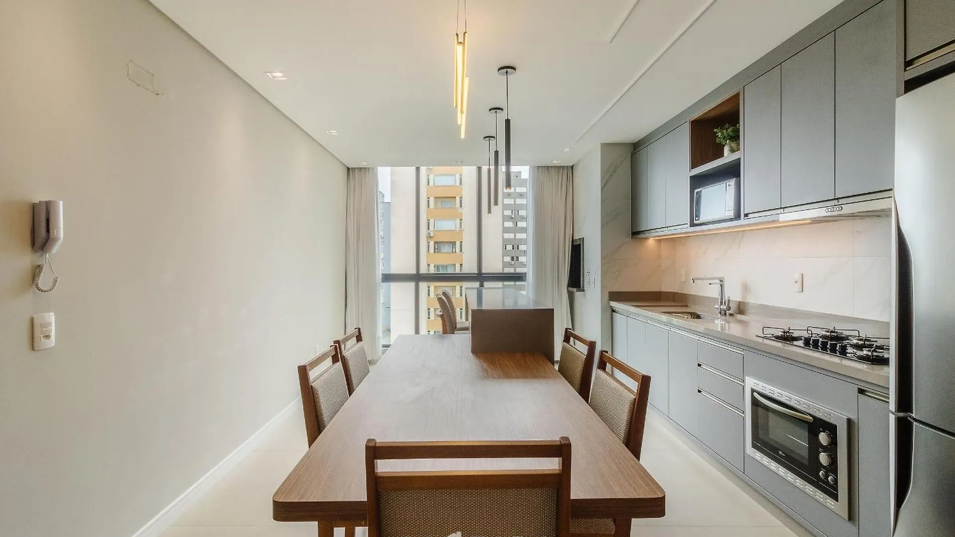 Apartamentos No Edificio Turquesa - Balneario Picarras - Rts